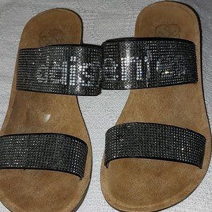 Daisy Fuentes Sandals Size 7